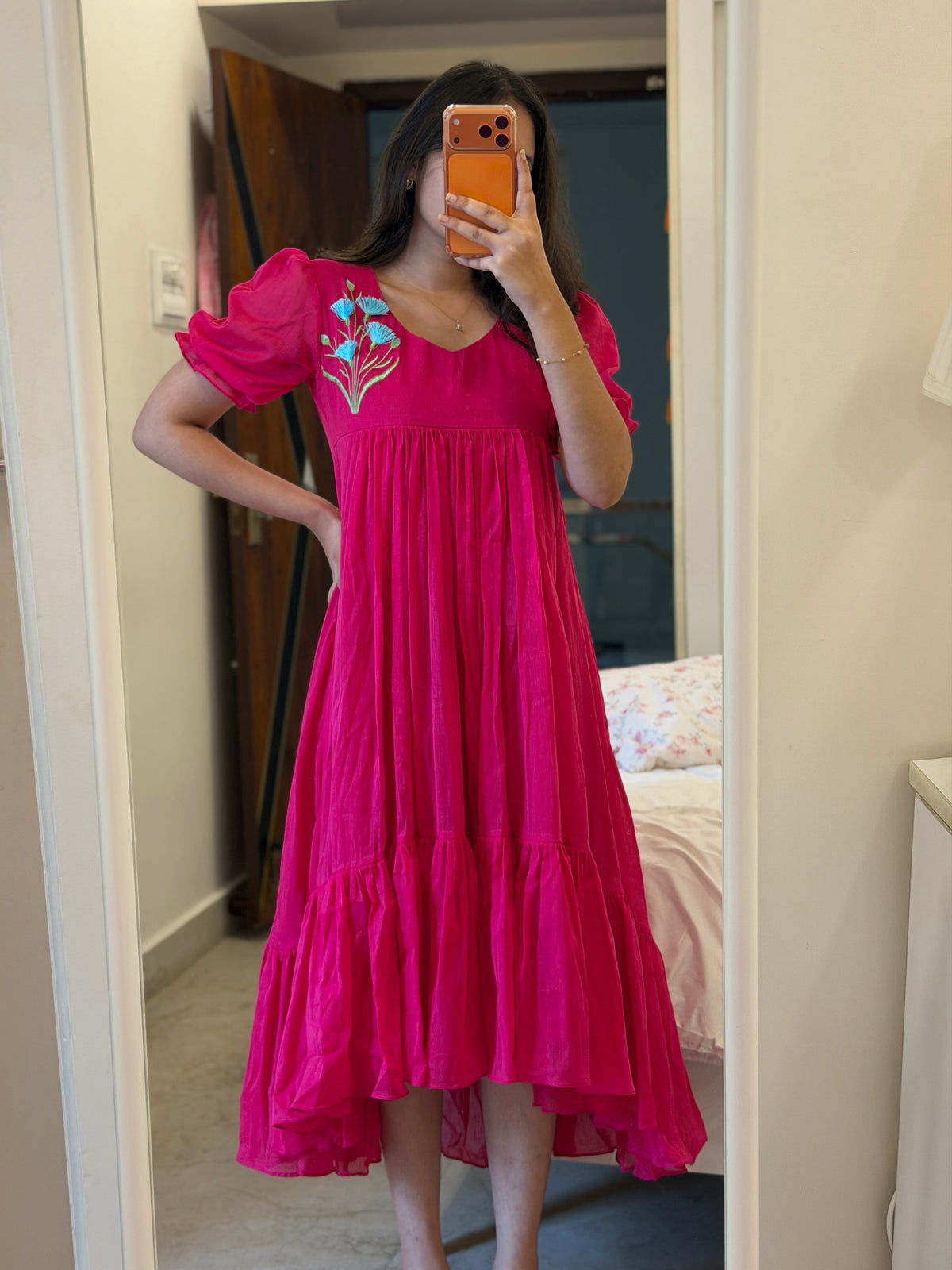 Pink mandaram