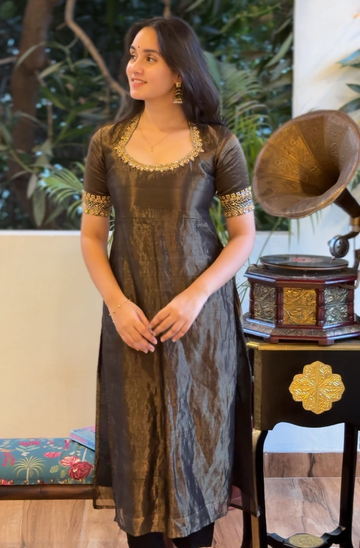 Black tissue dress